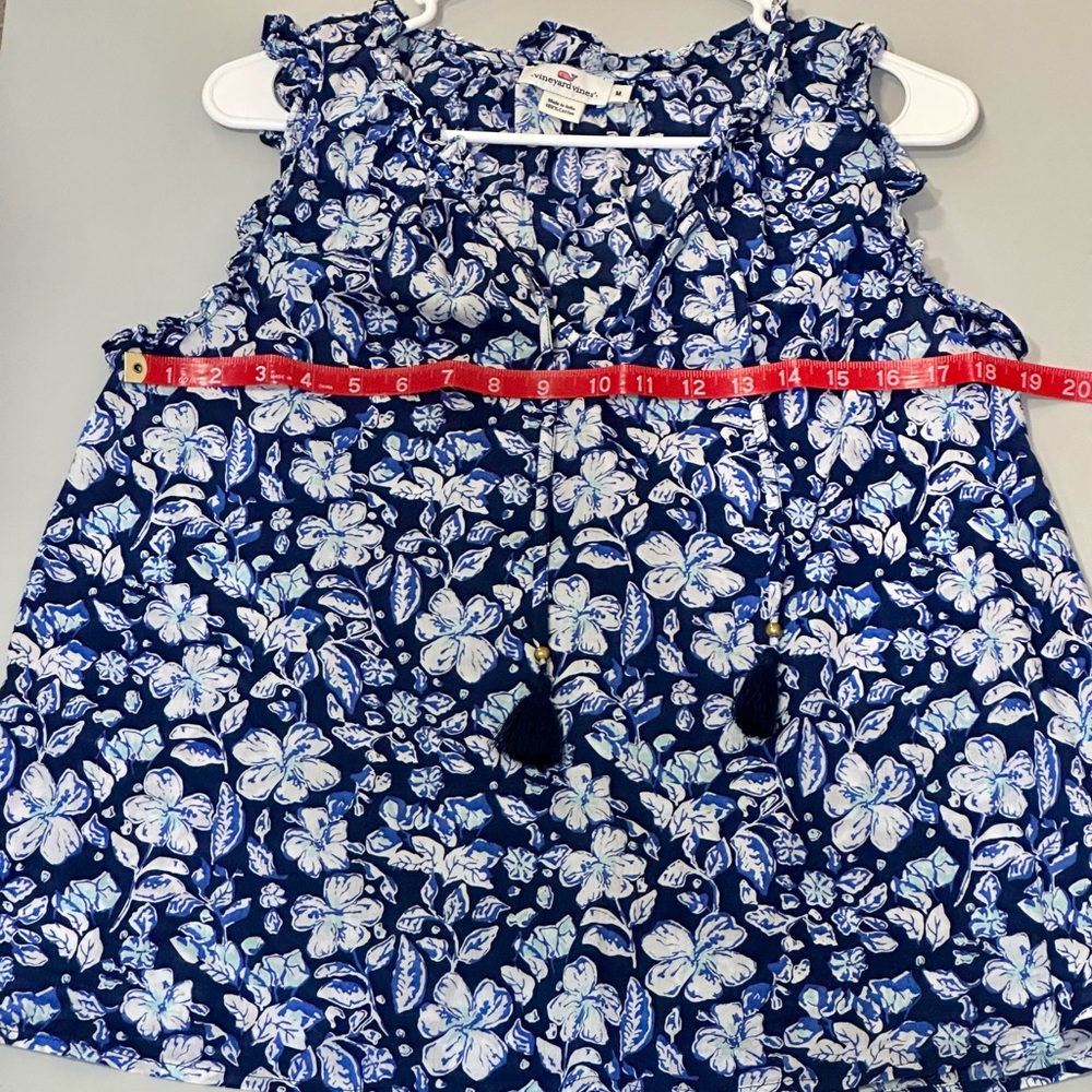 Vineyard Vines Blue Floral Ruffle Blouse - Picture 3 of 3